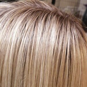 Jonrenau New Technology Light And Breathable Wig